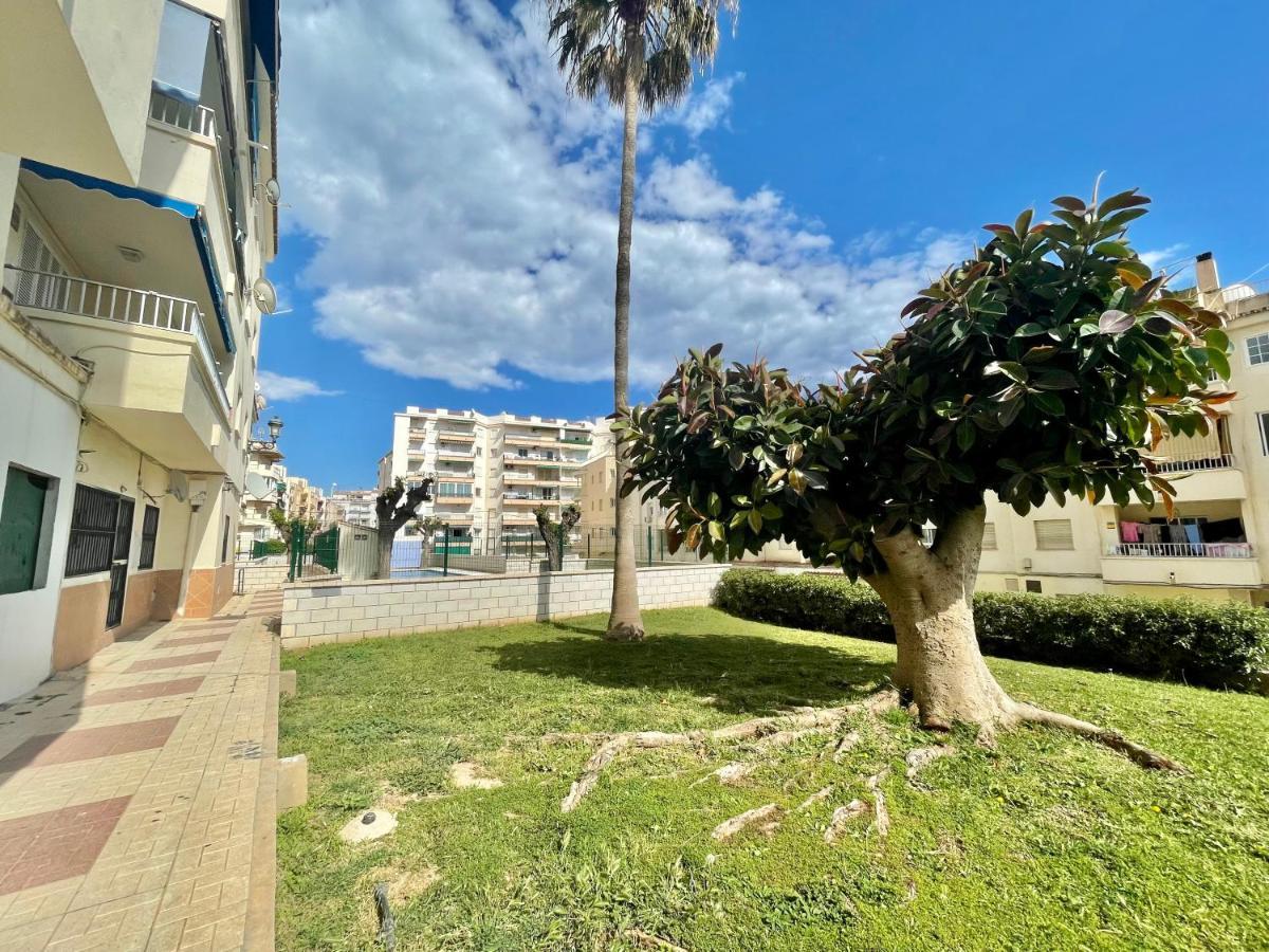 Apartamento Cerca De La Playa Torrecilla Nerja Exterior photo