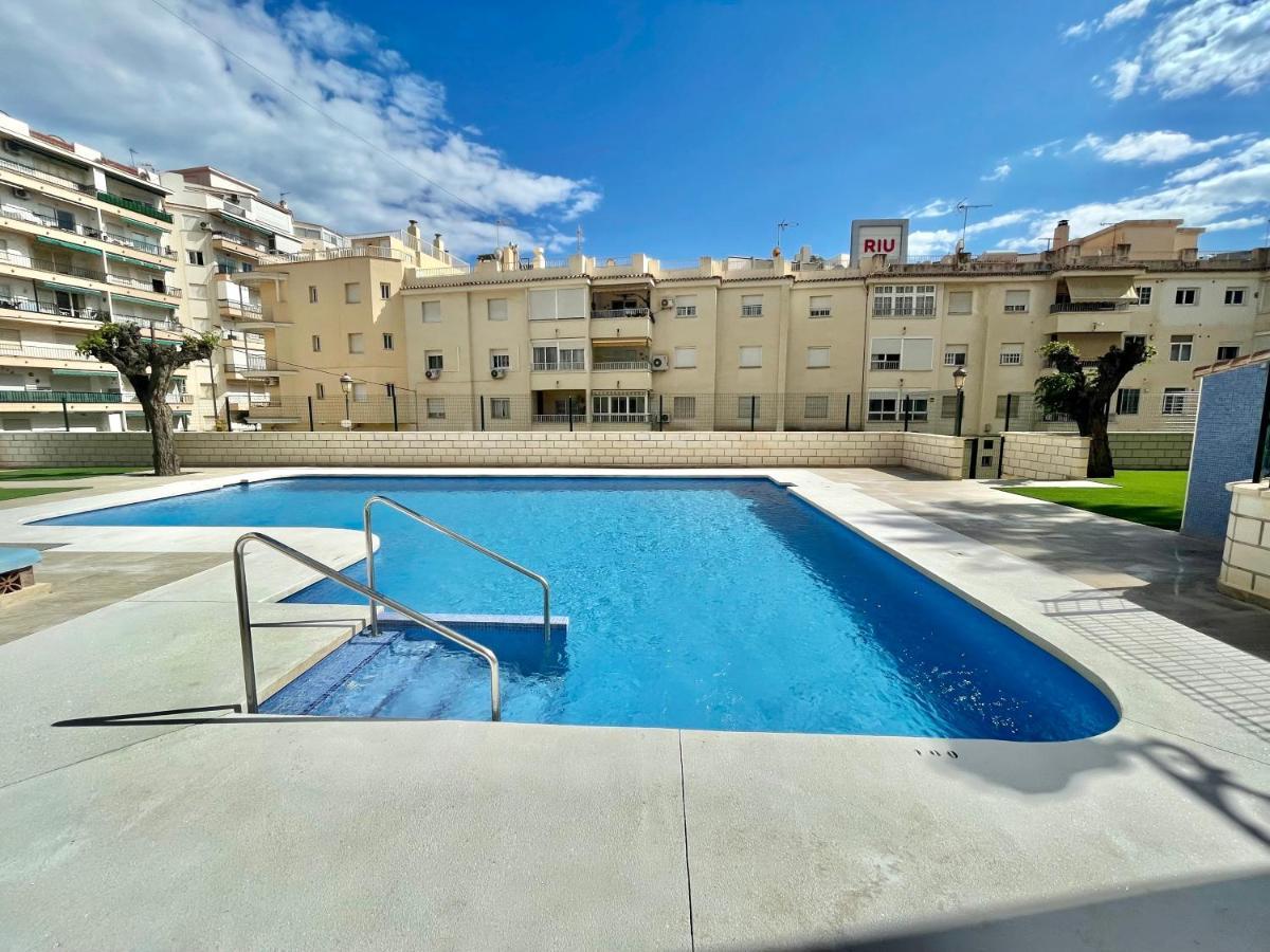 Apartamento Cerca De La Playa Torrecilla Nerja Exterior photo