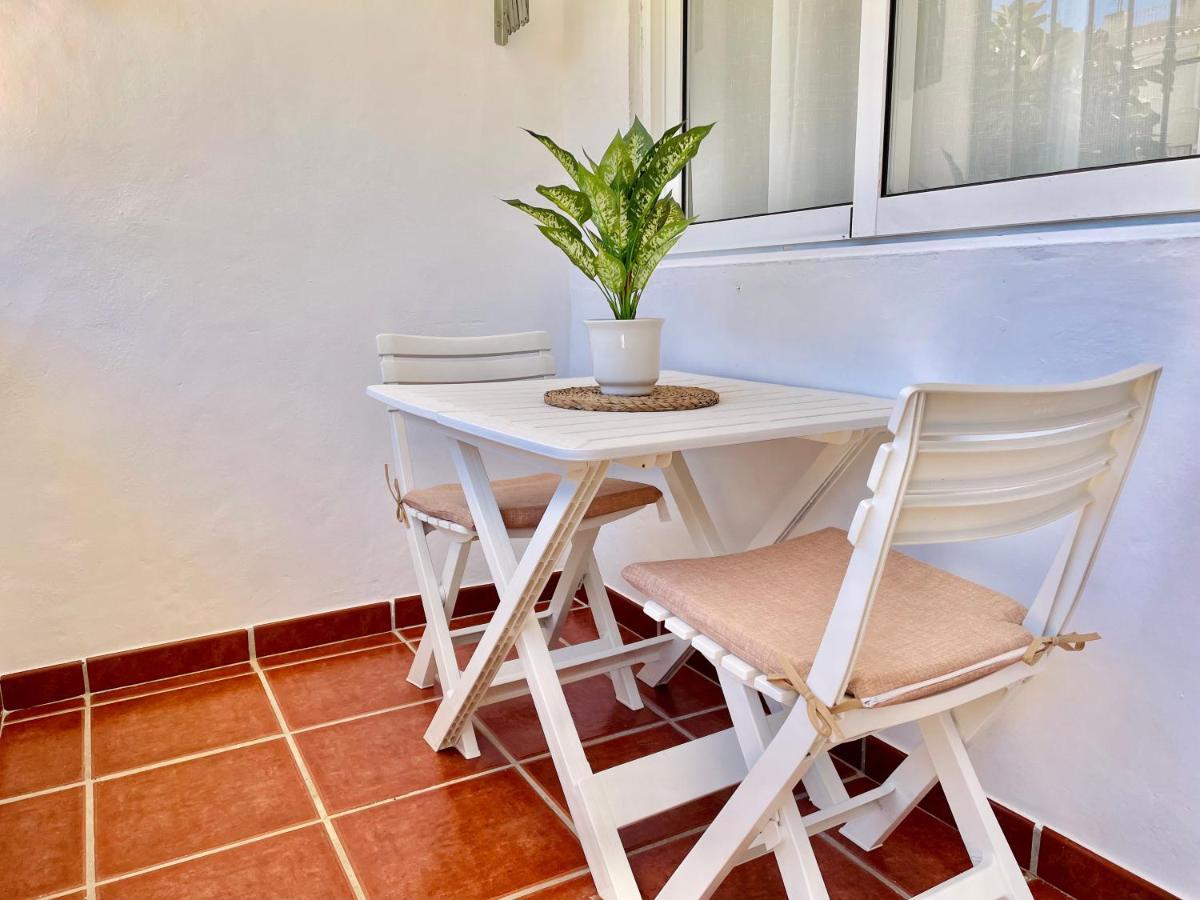 Apartamento Cerca De La Playa Torrecilla Nerja Exterior photo